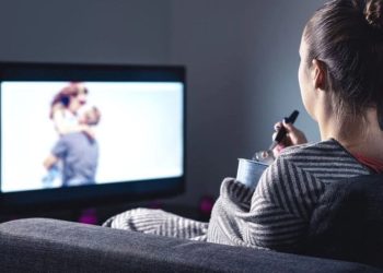 8 Ocak 2023 Pazar TV yayın akışı: Bugün televizyonda neler var?