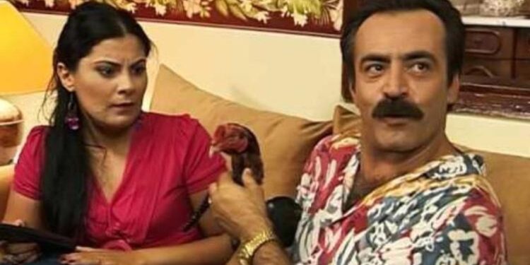 Akasya Durağı’nın Gülbin’i güneşe karşı açıldı, fiziğini gören bakakaldı! ‘Gülübik’e bak sen’