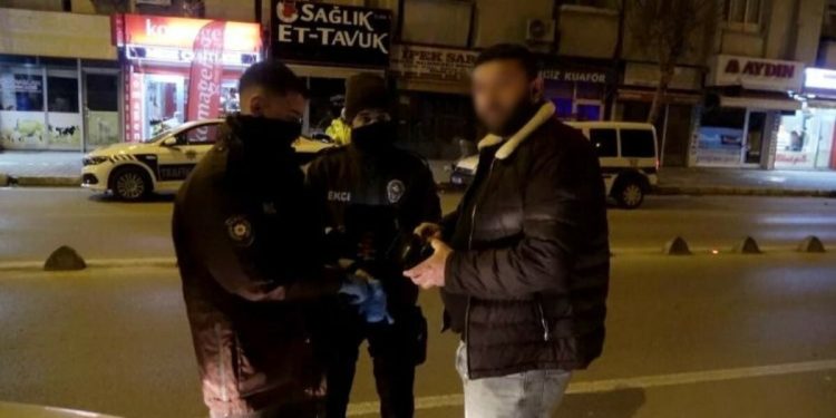 Aksaray’da silahla yakalandı: Düşman sahibiyim