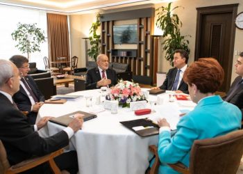 Altılı masa bir kez daha toplanıyor