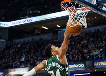 Antetokounmpo’nun 41 sayısıyla Milwaukee Bucks kazandı