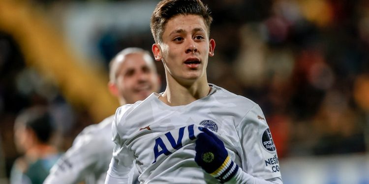 Arda Güler, Rizespor maçında ilk 11’de