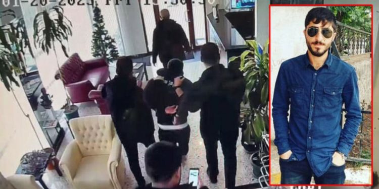 Bakırköy’de çocukluk arkadaşını boğazını keserek öldürdü