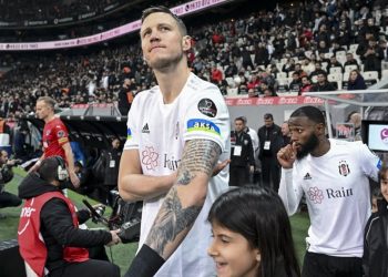 Beşiktaş’ta Wout Weghorst krizi