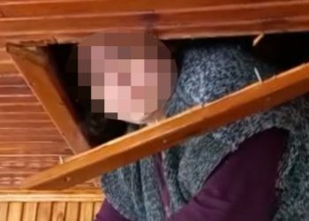 Beyoğlu polisi, FETÖ firarisi kadını tavan arasında yakaladı