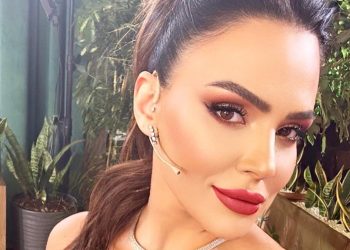 Buket Aydın 60 yaşındaki erkeklerin saldırısına uğradığını açıkladı