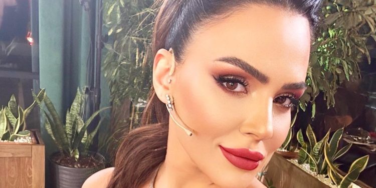 Buket Aydın 60 yaşındaki erkeklerin saldırısına uğradığını açıkladı