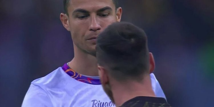 Cristiano Ronaldo ve Lionel Messi sosyal medyada birbirlerini paylaştı