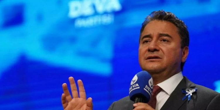 DEVA Partisi’nde Bayraktar istifası