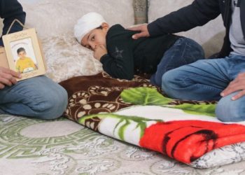 Diyarbakır’da 7 yaşındaki çocuğa sokak köpeği saldırdı