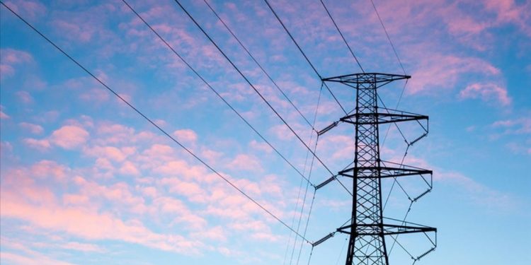 Elektrikte gün öncesi ve dengeleme güç piyasasında azami fiyat düştü