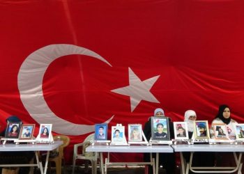 Evlat nöbeti bin 244’üncü gününde