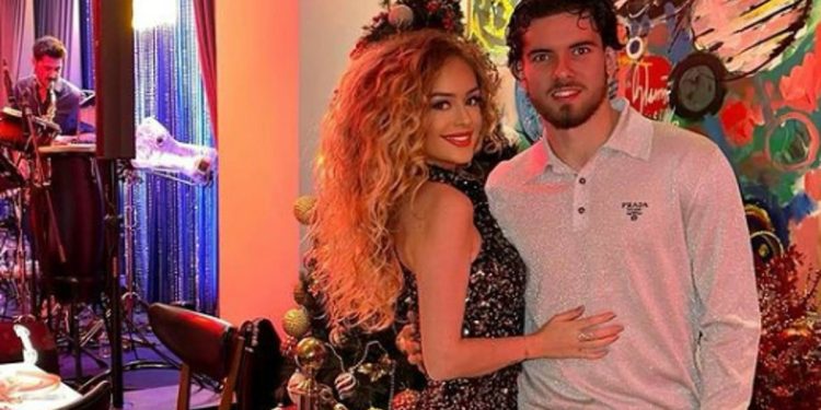 Fenerbahçeli Ferdi Kadıoğlu’nun sevgilisi Sera Vrij güzelliği ile büyülüyor! “Dünyanın en güzel çifti”