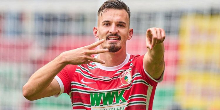 Fener’den gidenin şov yapması işe yaradı: Augsburg Berisha’nın opsiyonunu kullanacak
