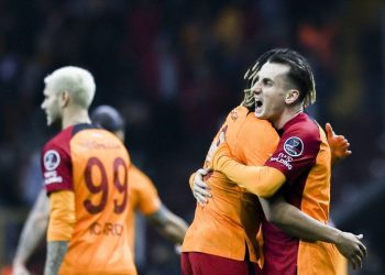 Galatasaray, Hatayspor’u dört golle geçti