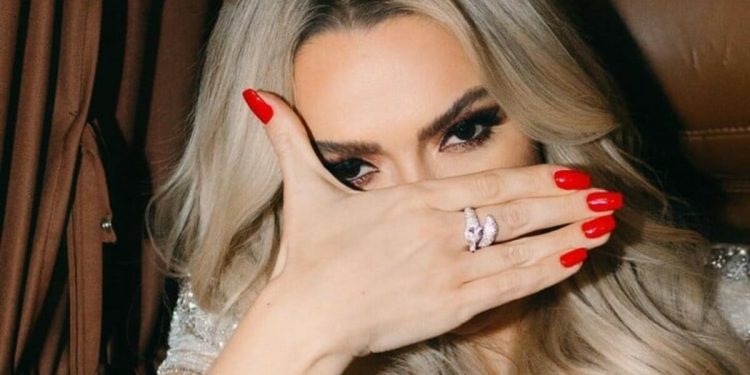 Hadise, Reza Zarrab’ın 5 milyonluk hediyesini sattı iddiası