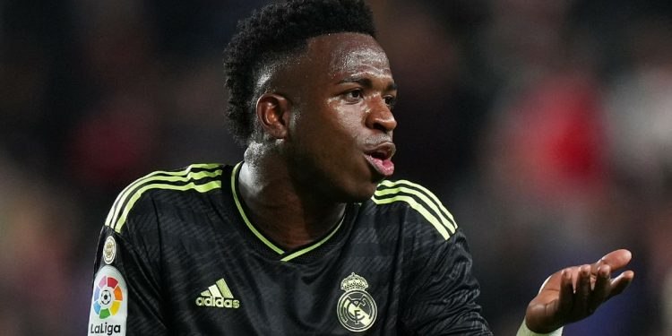 İspanya karıştı: Madrid derbisi öncesi ırkçılık tartışması