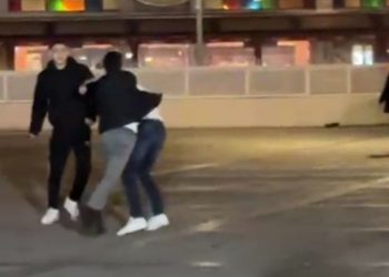 İzmit’te ‘eski sevgilimle neden konuştun’ kavgası