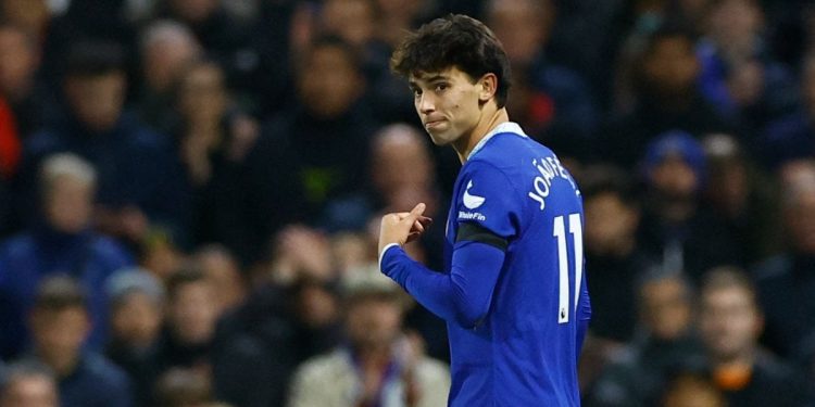 Joao Felix, ilk maçında kırmızı kart gördü