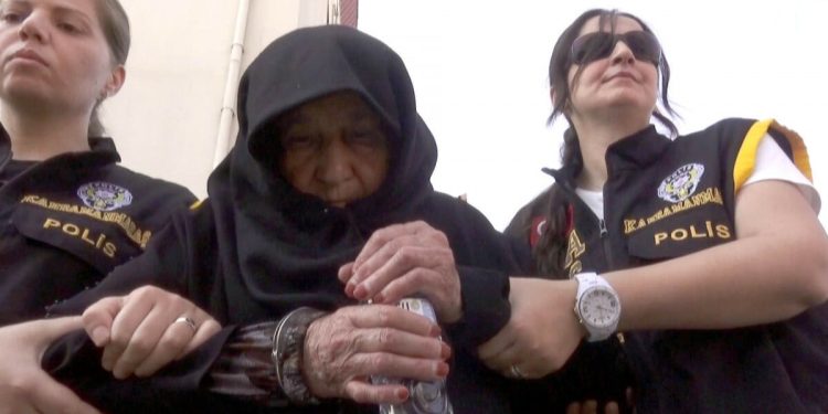 Kahramanmaraş’ta 76 yaşındaki cinayet şüphelisi kadının duruşması yapıldı