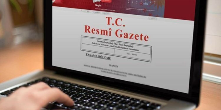 Kamuda çalışan sözleşmelilere kadro yürürlükte