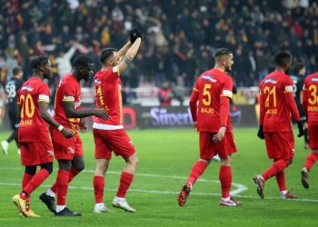 Kayserispor, Sivasspor karşısında farklı kazandı