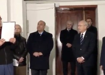 Kemal Kılıçdaroğlu Konya’da türbe ziyareti gerçekleştirdi