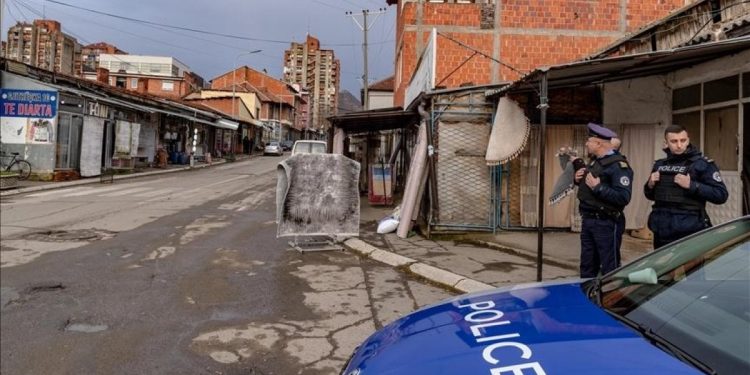 Kosova’da silahlı saldırı: Biri çocuk 2 Sırp yaralandı