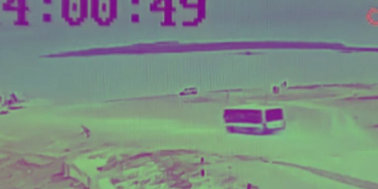 Malatya’da belediye otobüsünün baraja uçma anı