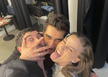 Mert Ramazan Demir, Serenay Sarıkaya ve Burak Deniz’in eğlenceli anları