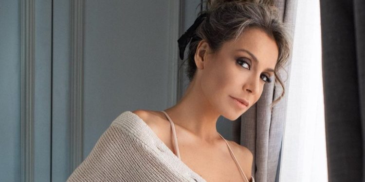 Öykü Serter açıldıkça açıldı, vücuduyla göz kamaştırdı! ‘Sağlam hatunsun vesselam’