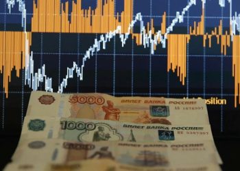 Rus ekonomisinin 2022’de yüzde 2,5 küçülmesi bekleniyor