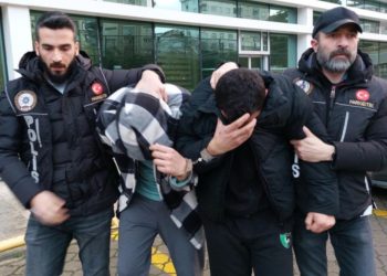 Samsun’da uyuşturucu taşıyan 2 eski uzman çavuş yakalandı