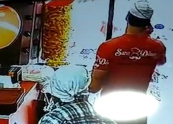 Sarıyer’deki dönerciden telefon çalan hırsız, dikkat çekmemek için sipariş verdi