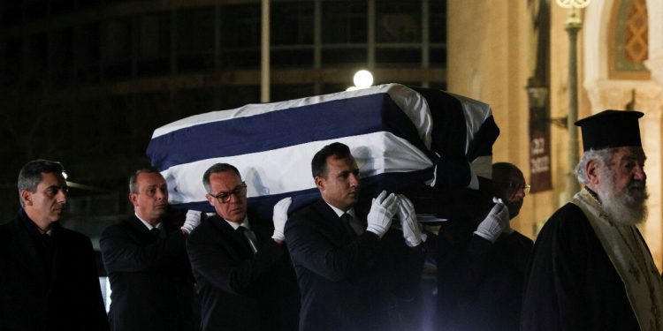 Son Yunan Kral 2’nci Konstantin için cenaze töreni düzenlendi