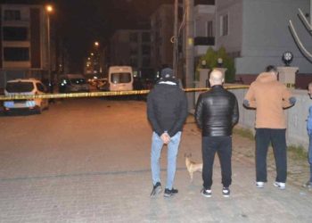 Tekirdağ’da evine gittiği arkadaşı tarafından bıçaklandı