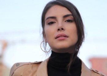 Teşkilat’ın Zehra’sı duru güzelliği ve fiziğiyle dudak ısırttı! ‘Mükemmel bir detaysın’