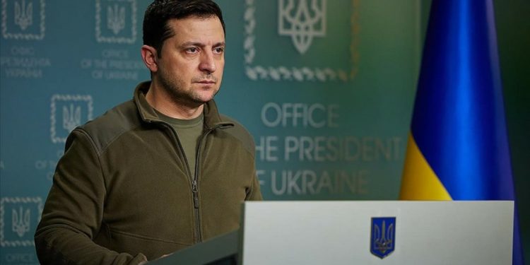 Vladimir Zelensky, 22 Rus rahibe yaptırım uyguladı