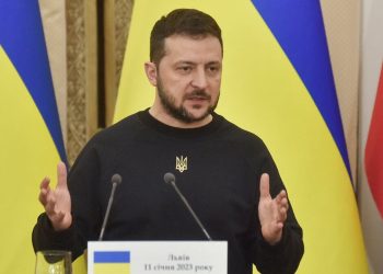 Vladimir Zelensky: Bize tank verin