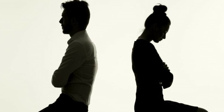 Yargıtay’dan çalışmayan kocaya kötü haber