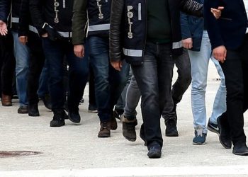 Sınav sorularını çalan 35 FETÖ üyesi hakkında gözaltı kararı