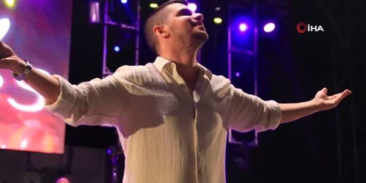 Başakşehir’de Bilal Sonses Rüzgarı Esti