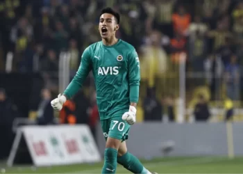 Maça damga vurdu! İrfan Can Eğribayat, penaltıyı nasıl kurtardığını açık açık anlattı