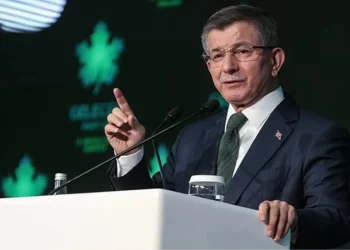 Ahmet Davutoğlu: Kendi logomuzla seçime gireceğiz ama bütün partilere kapımız açık