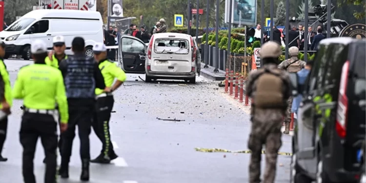 AK Parti’den Ankara’daki bombalı saldırı girişimine ilk tepki: Terörle mücadelemiz kararlıkla sürecek