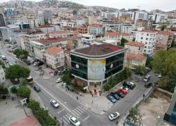 “Dünyada araştırılan 126 bin diş kliniği arasında Türkiye, 1 numarada”