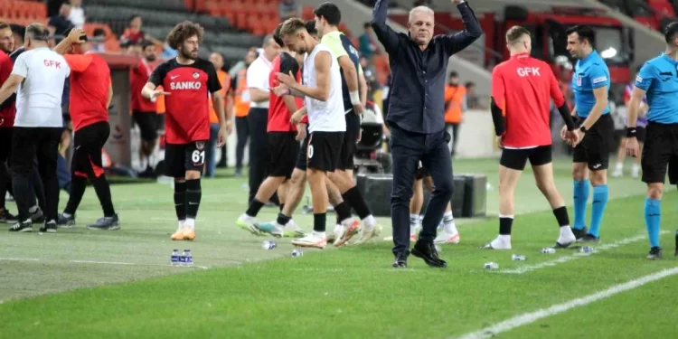 Gaziantep FK, Marius Sumudica ile üst üste 2 galibiyet alarak çıkışa geçti