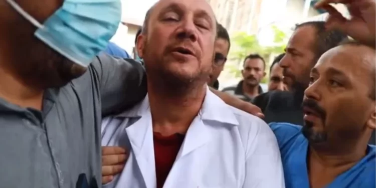 Gazzeli doktor, İsrail bombardımanında ailesini kaybetti