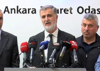 Özel halk otobüsü esnafından ücretsiz binen yolculara ayda “4 gün” limiti