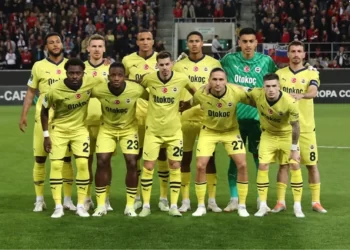 Son Dakika: Kanarya namağlup devam! Fenerbahçe, Konferans Ligi’nde Spartak Trnava’yı deplasmanda 2-1 mağlup etti